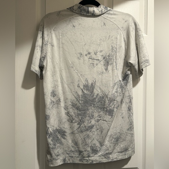 lululemon athletica men short-sleeve - Picture 2 of 4